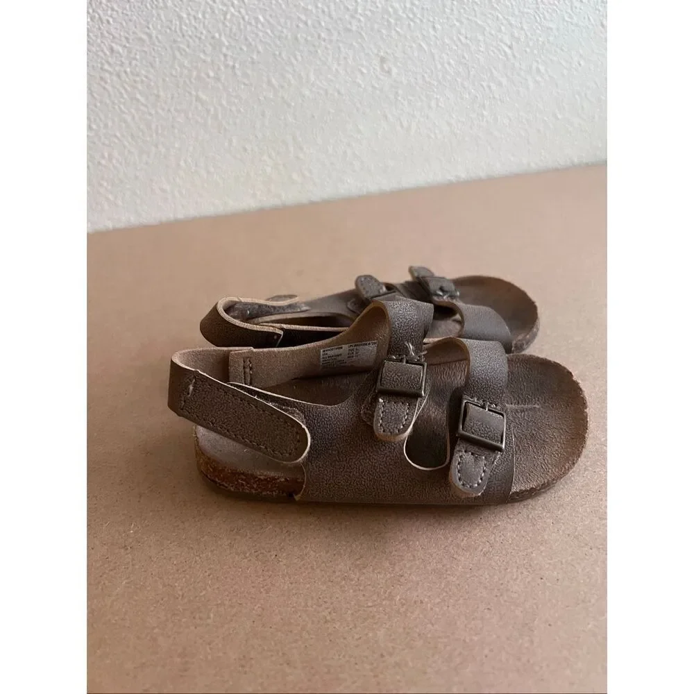 Wonder Nation Suade Toddler Sandals size 6